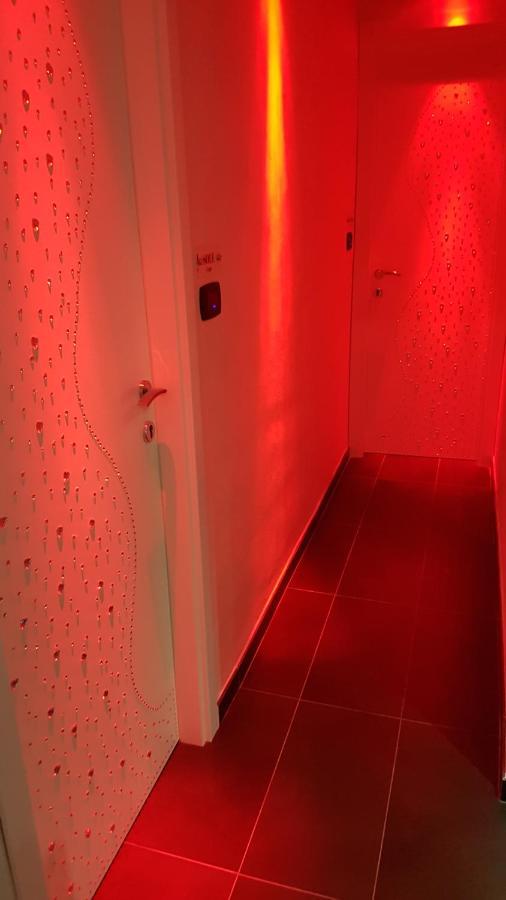 Hotel Taromy نابولي المظهر الخارجي الصورة