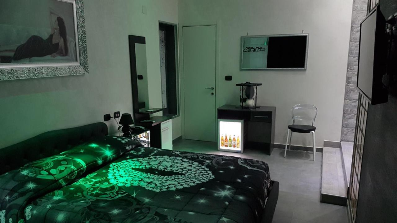 Hotel Taromy نابولي المظهر الخارجي الصورة
