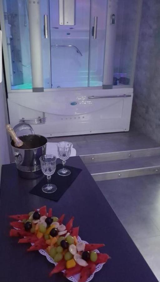 Hotel Taromy نابولي المظهر الخارجي الصورة
