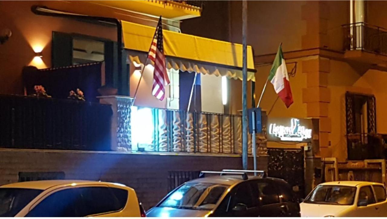 Hotel Taromy نابولي المظهر الخارجي الصورة